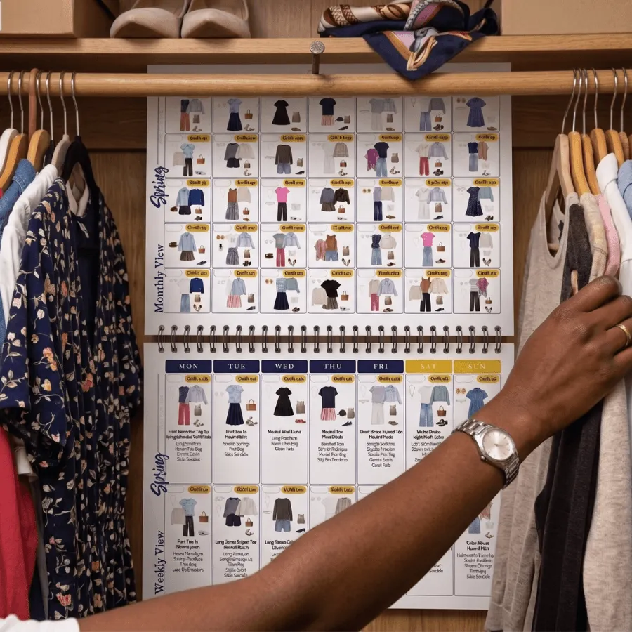 Women's Essentials What-to-Wear Outfit Calendar, 6th Edition — monthly outfit page