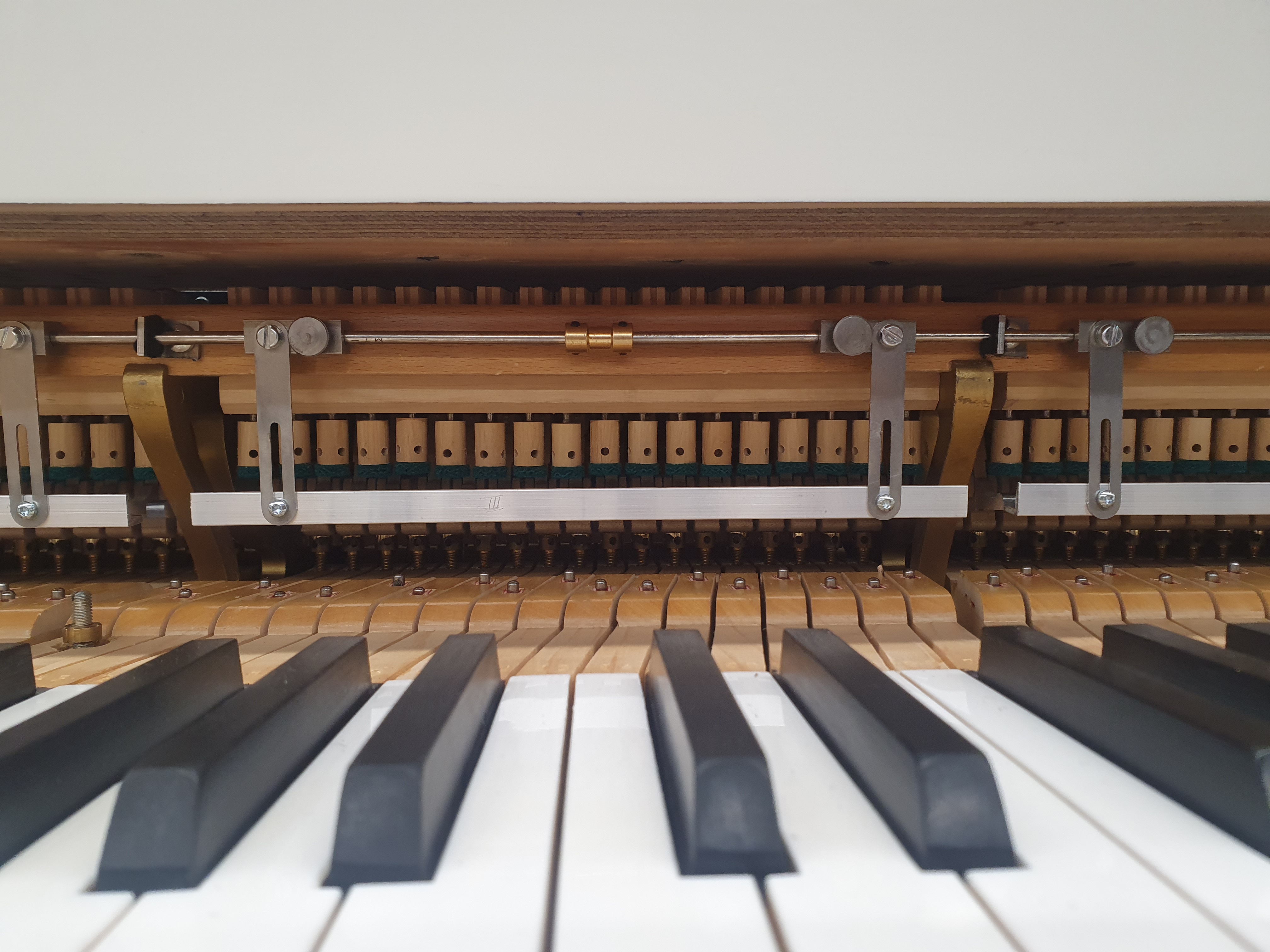 adsilent App und Bedieneinheit Silent System Klavier