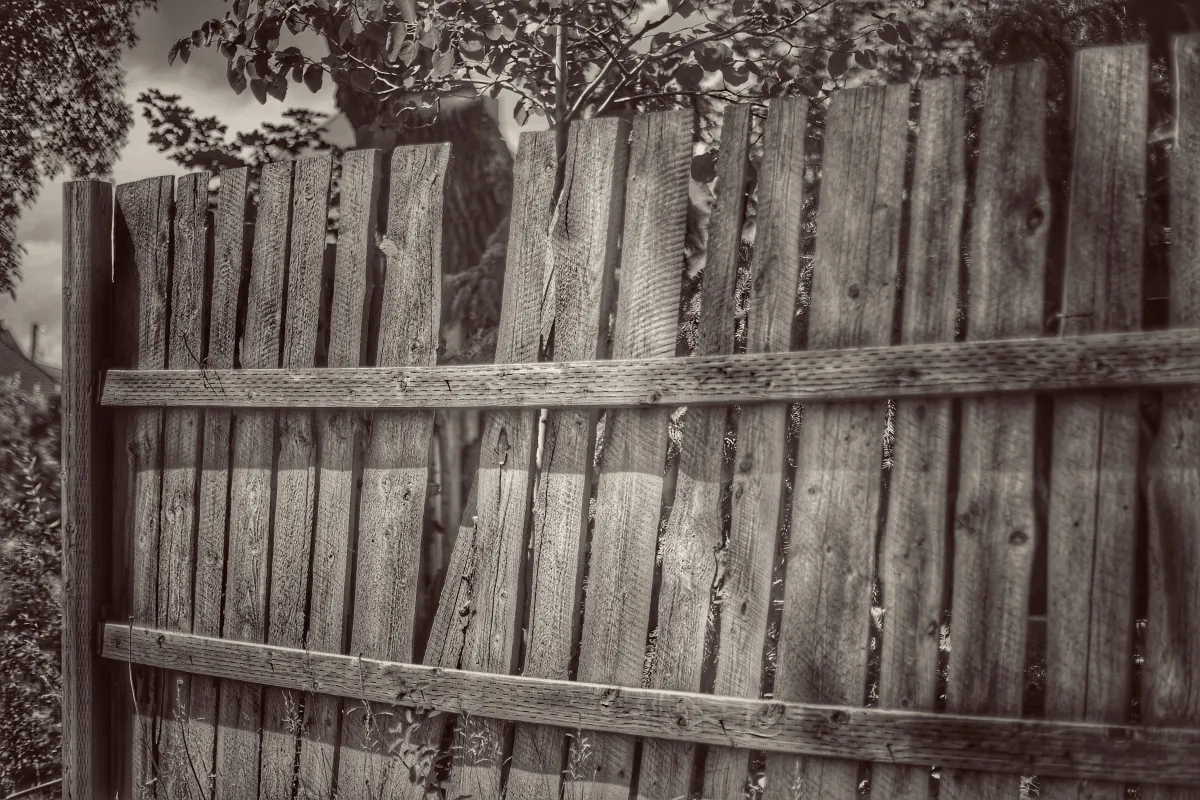  Residential Fencing