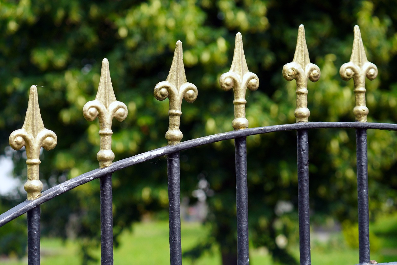  Residential Fencing