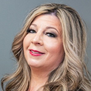 Joely Leidner Headshot