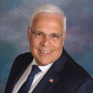 Tony Nuzio Headshot