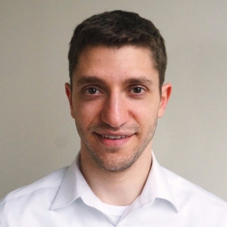 Logan Cohen Headshot