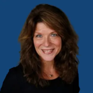 Laura Schwier Headshot