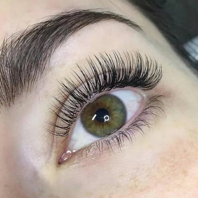 luxe lashes by siarra, lash extensions, lash studio clearwater