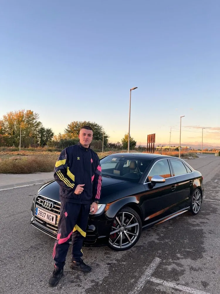 Audi S3 negro importado por RB Automotive