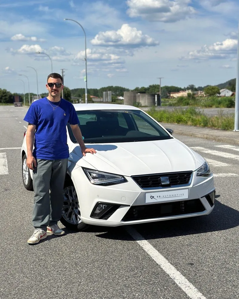 Seat Ibiza blanco importado por RB Automotive