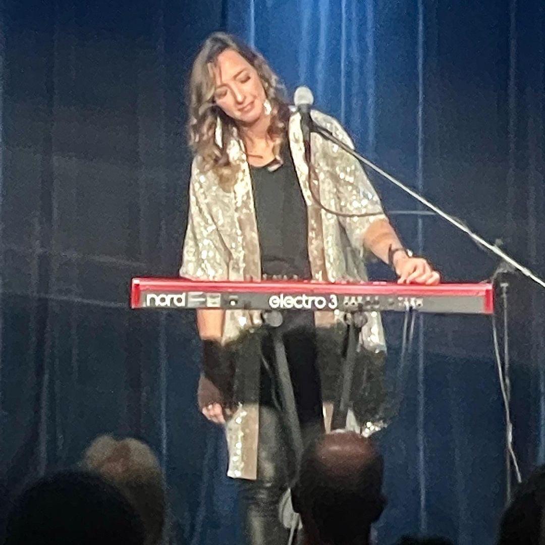 Jenn Bostic performing live at Cup o Joy in Green Bay, WI