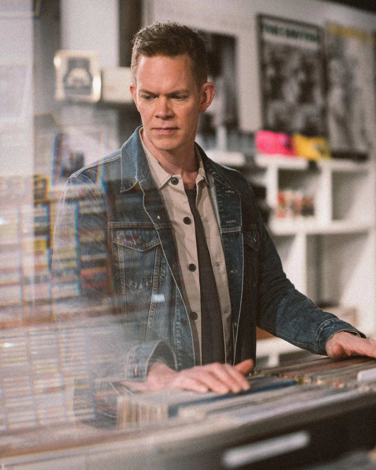 Jason Gray browses through vinyl records