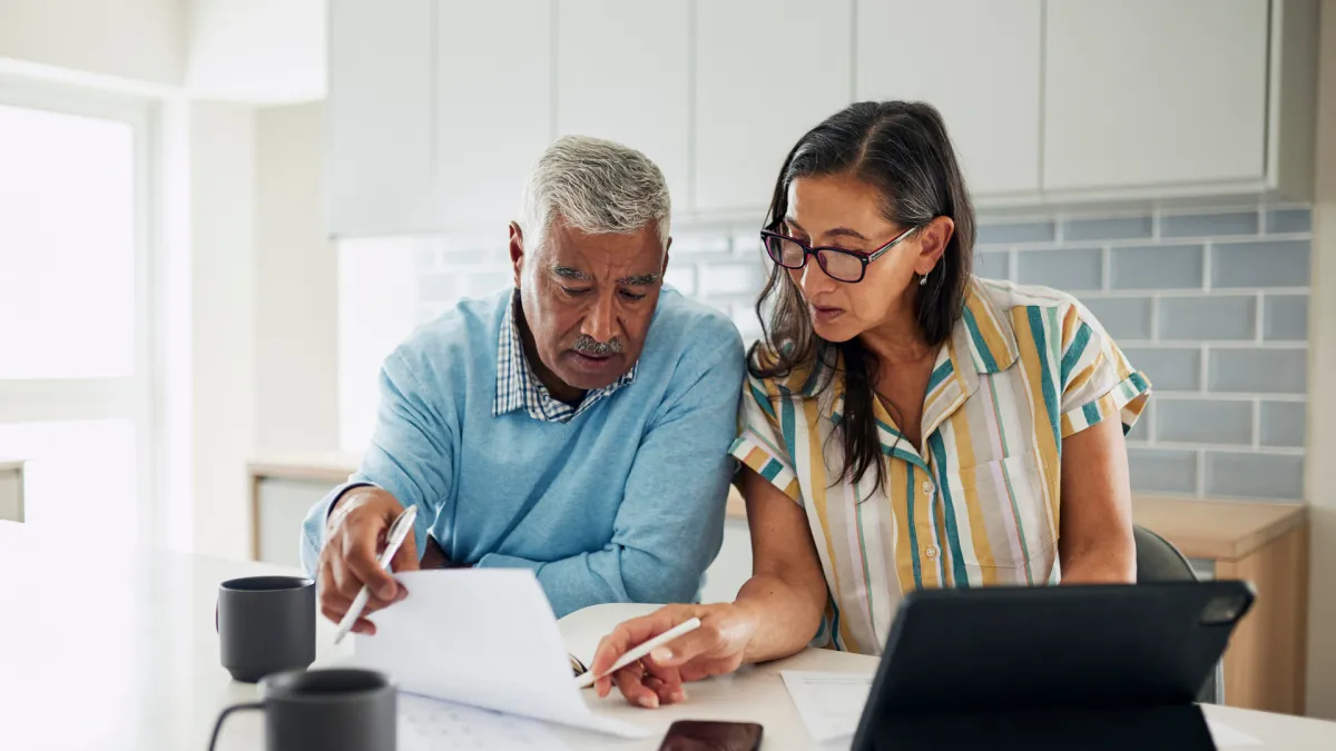 Medicare Advantage or Medicare Supplement: How to Know Which One Is Right for You