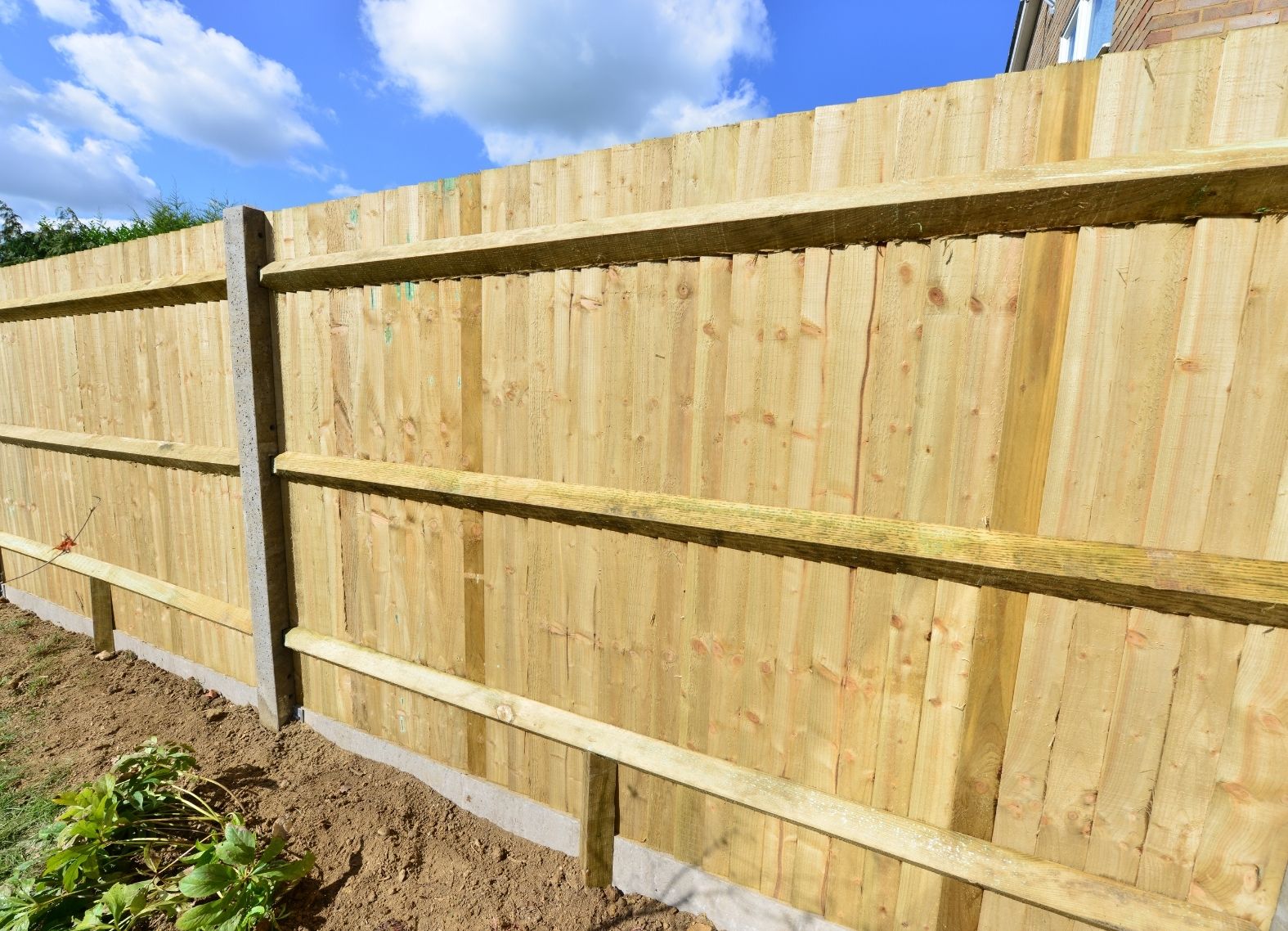 College Station Fence Removal & Rebuilding