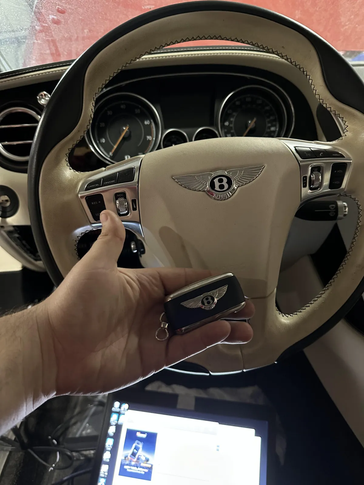 Bentley GT