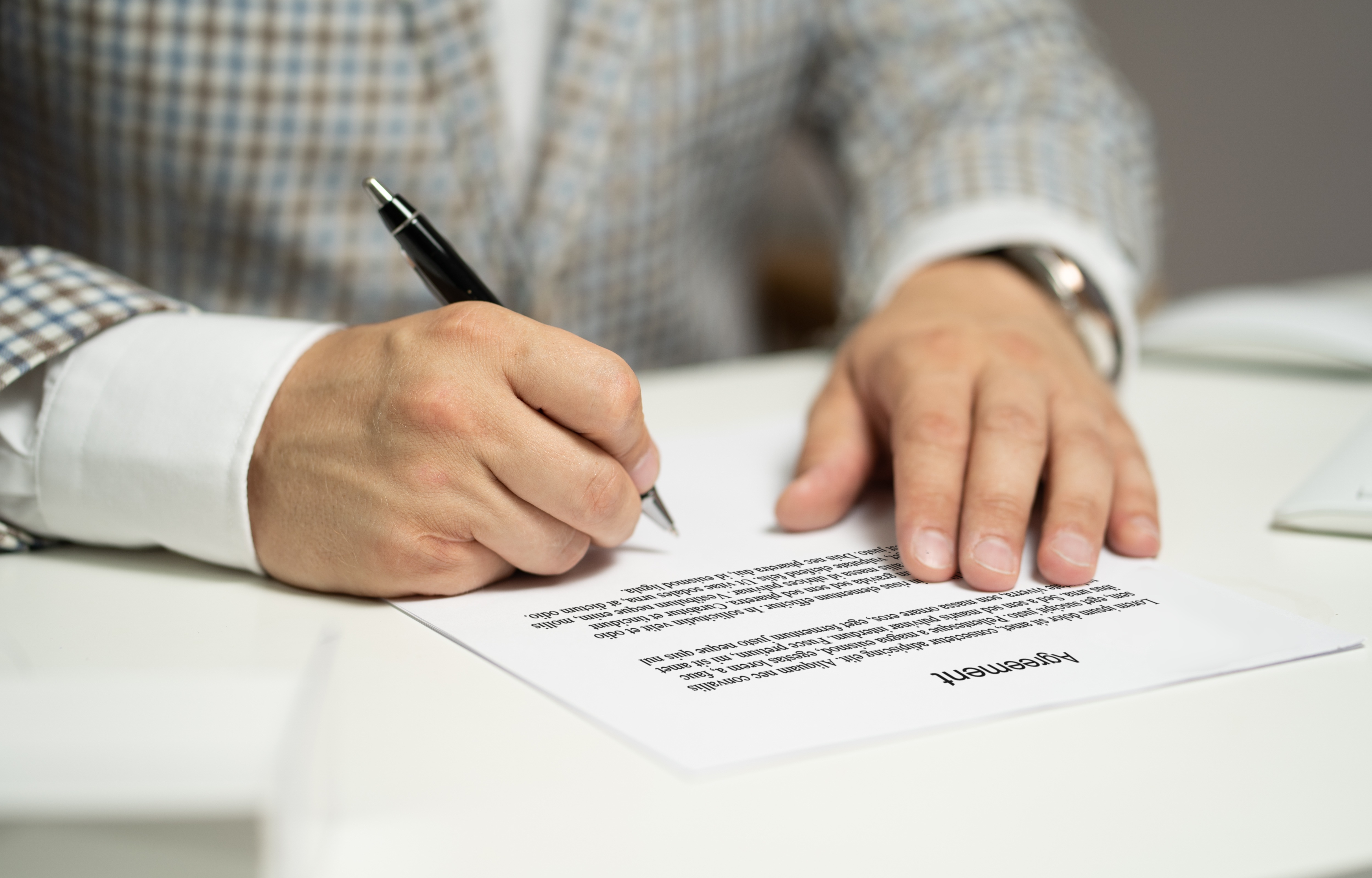 Our straightforward home-buying process makes selling easy. We handle the paperwork, communicate clearly, and guide you from offer to closing.