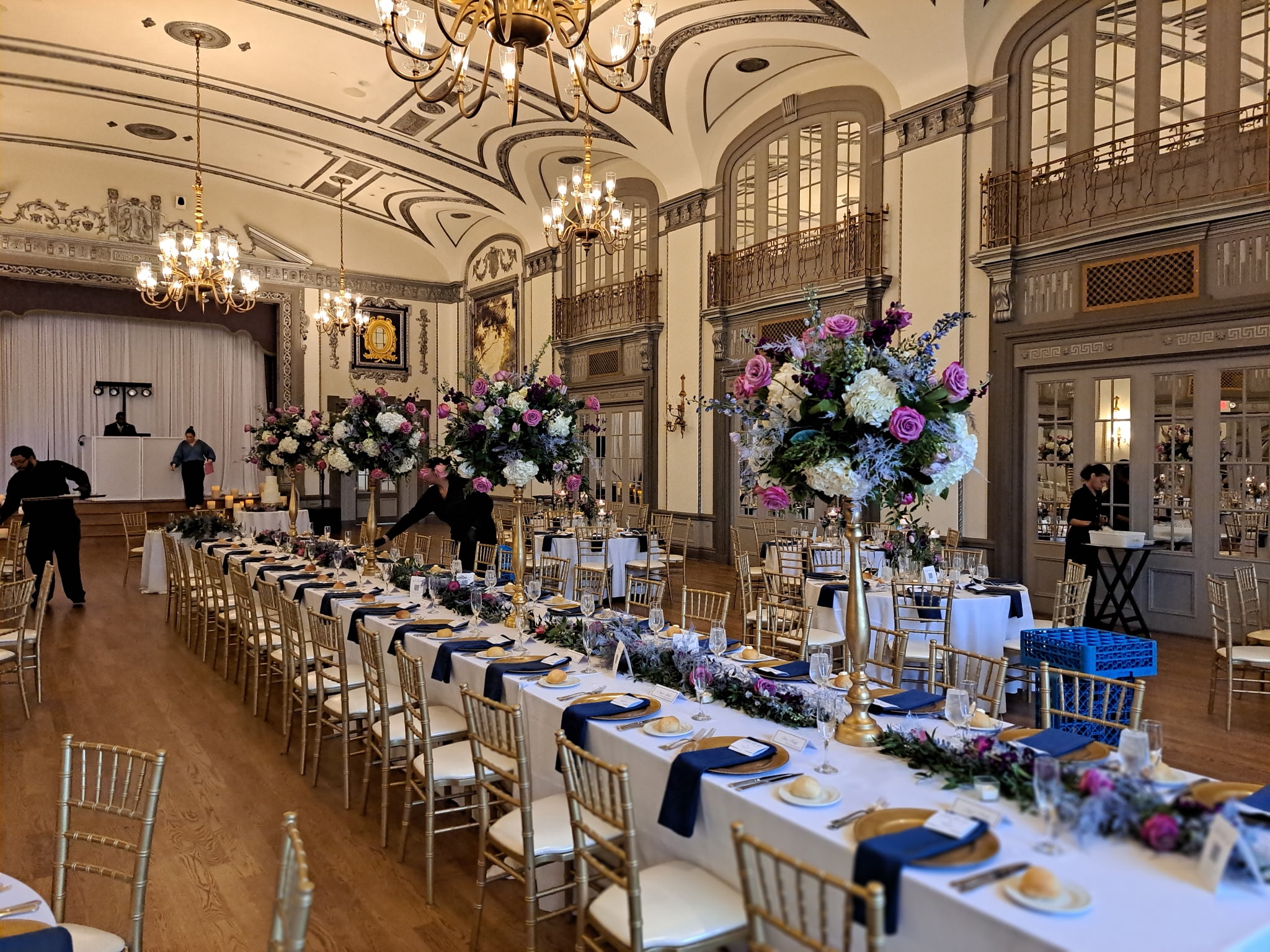 Lush wedding centerpieces with seasonal blooms in Cleveland Ohio