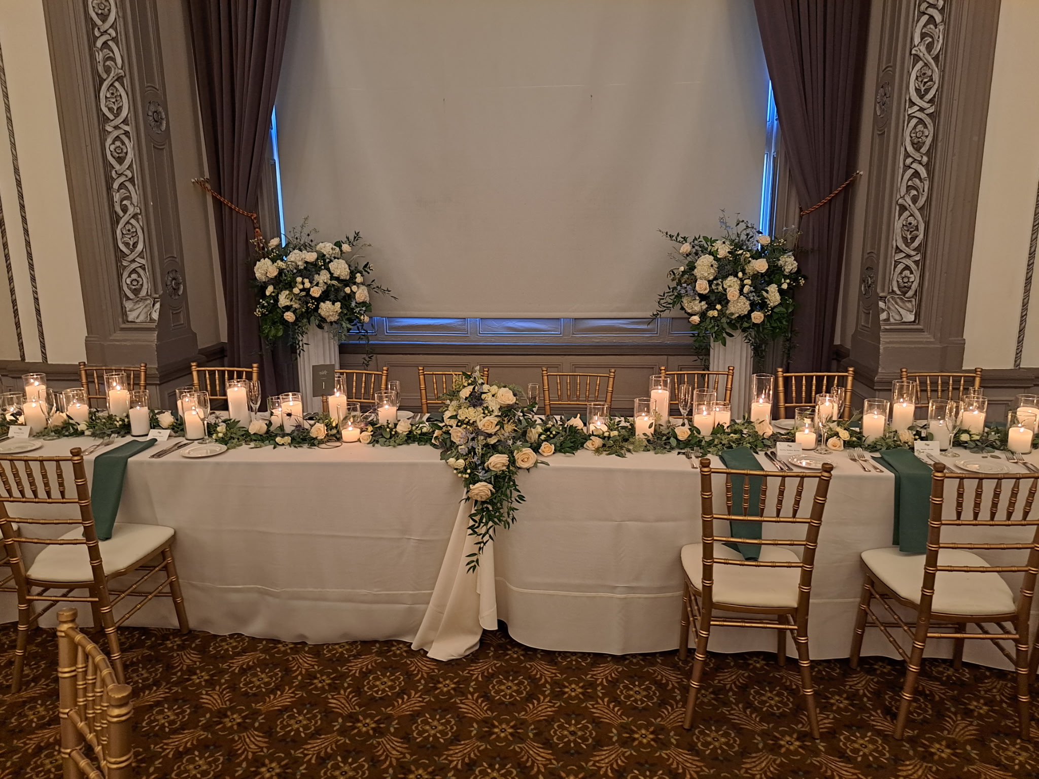 Custom floral statement piece by Segelin’s Florist Cleveland