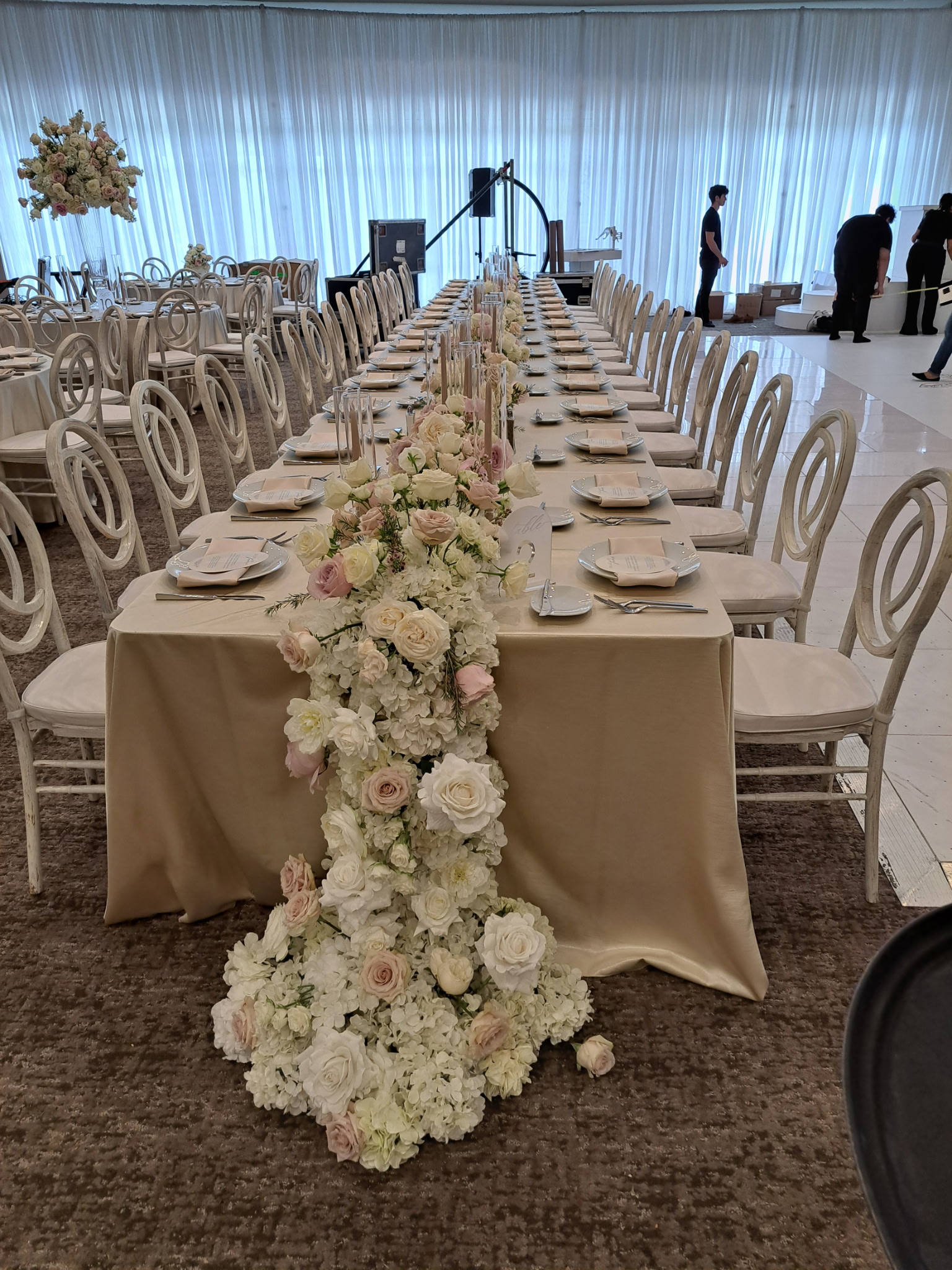 Elegant wedding centerpieces for Cleveland reception