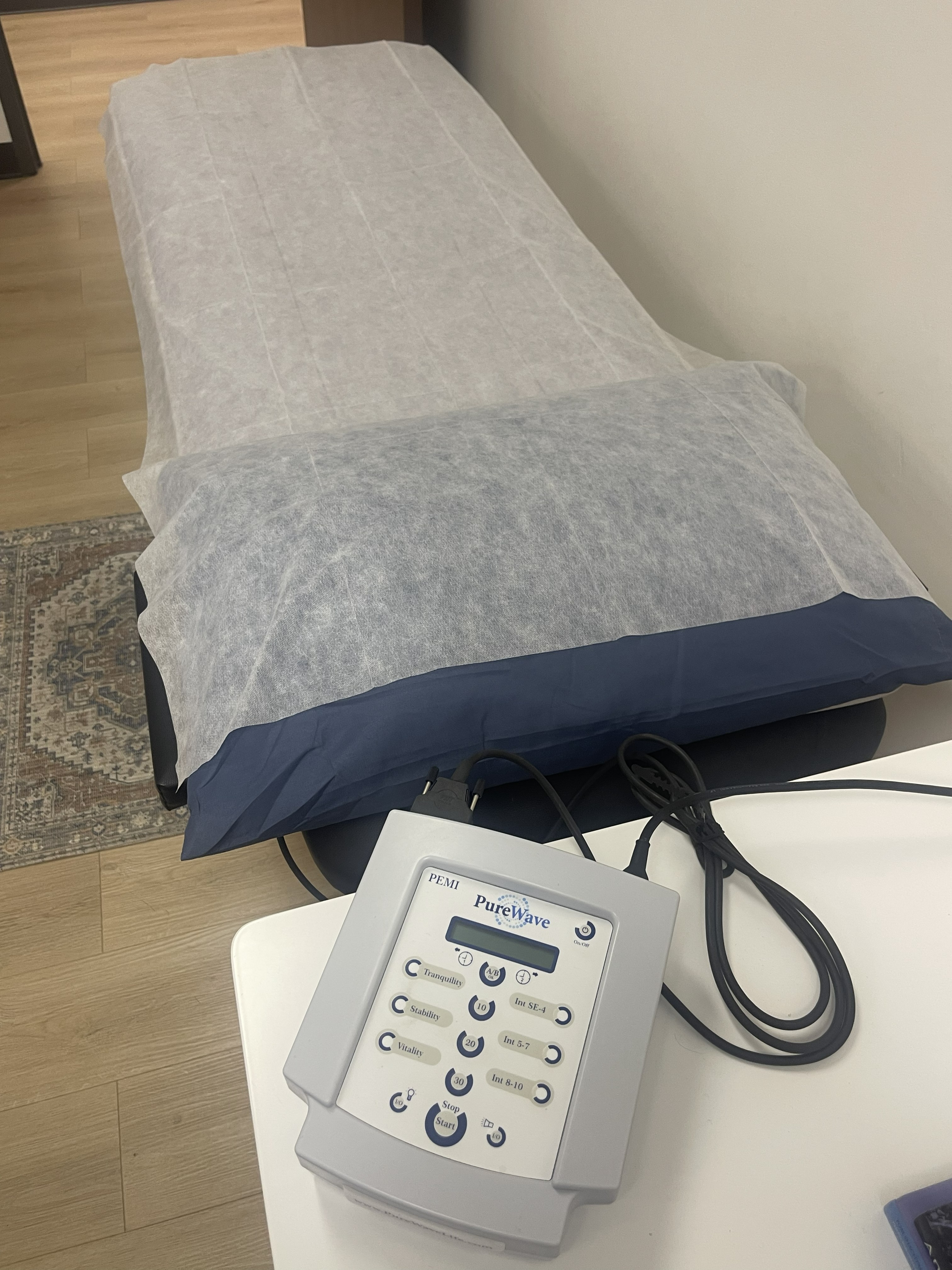 PEMF table ready at Khloestika Healing and Wellness Center