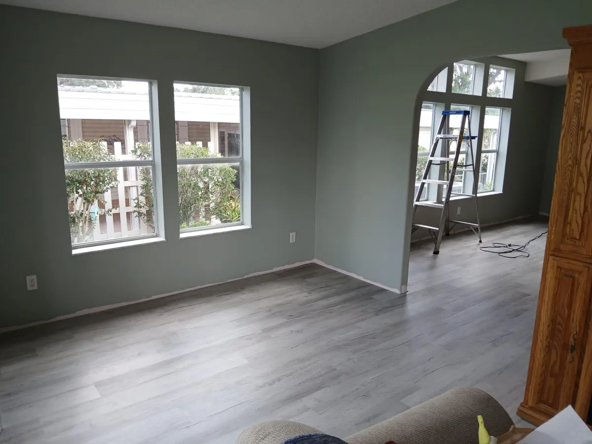 vinyl flooring in Groveland Fl