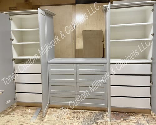  Vanities