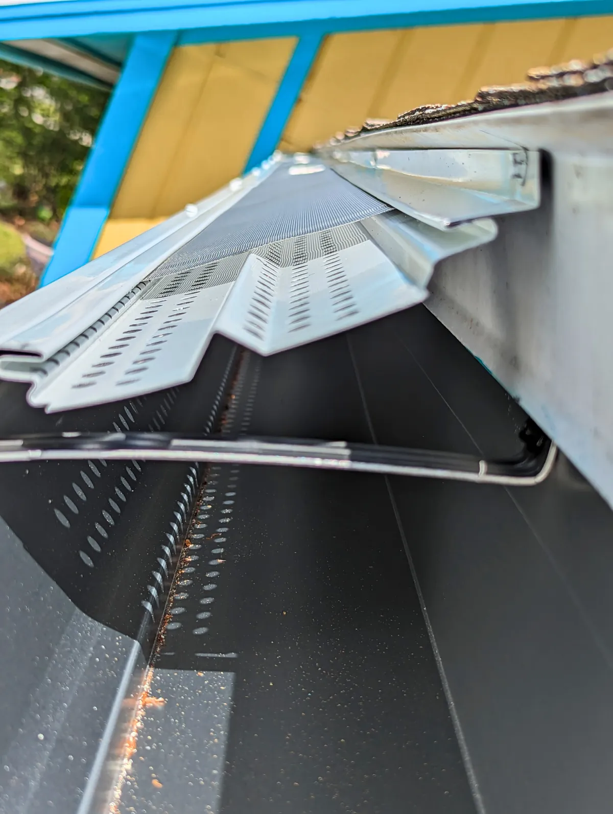 Local gutter installation company