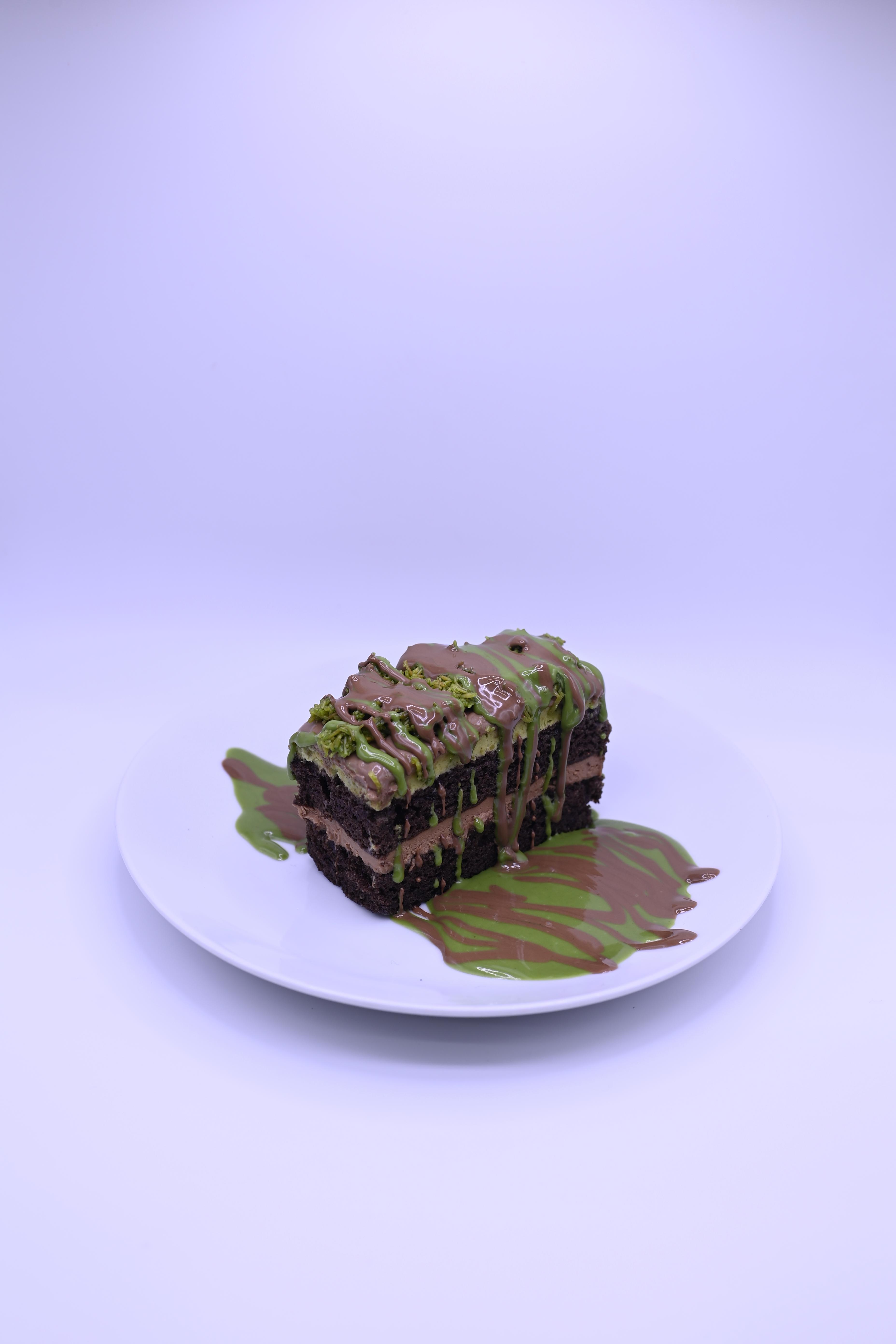 Dubai Chocolate Cake