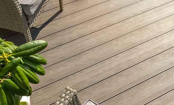 deck builder
