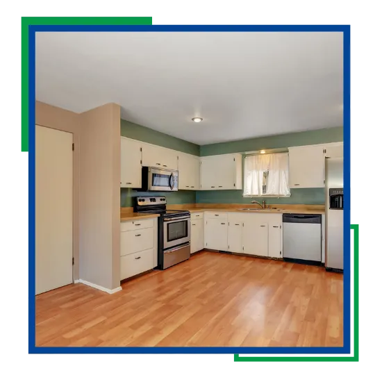 Cleaning team preparing a Camas WA home for move out