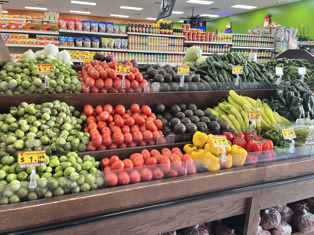 fresh produce in Bartlett, TN