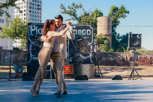 El tango en las escuelas: el semillero que late en las aulas