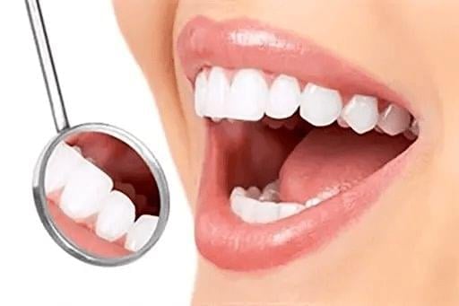 white-teeth-pick