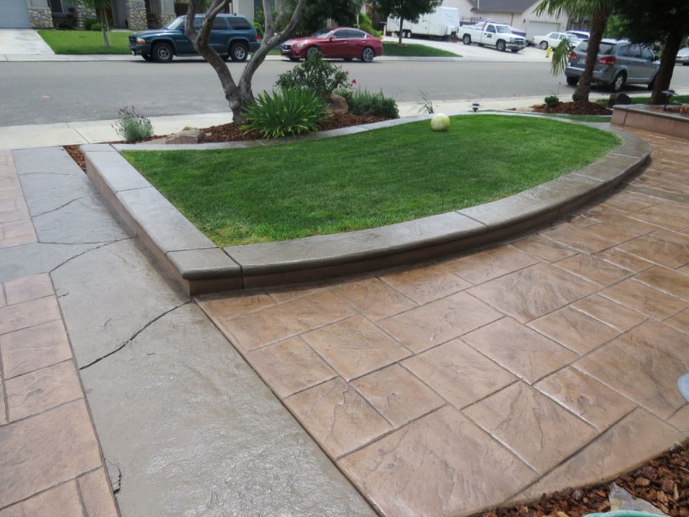 Roseville Concrete builds and installs Park.