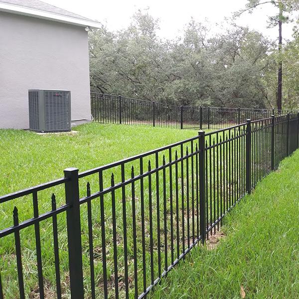 Black aluminum fence 