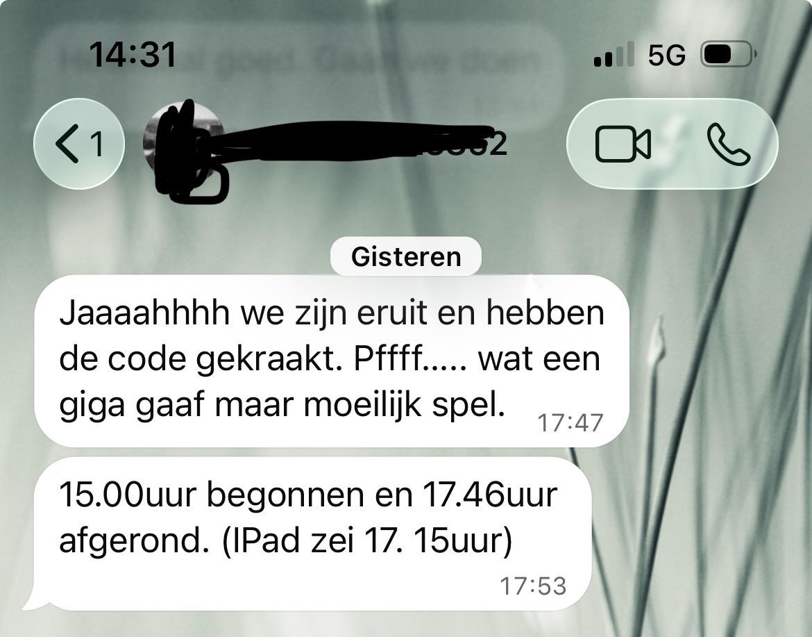 WhatsApp-reactie van een klant over het Obsidiaan EI: positieve reactie op het uitspelen van het spel o.a. "Wat een giga gaaf maar moeilijk spel". 
