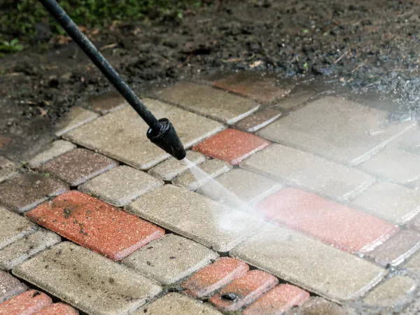 Concrete pressure washing