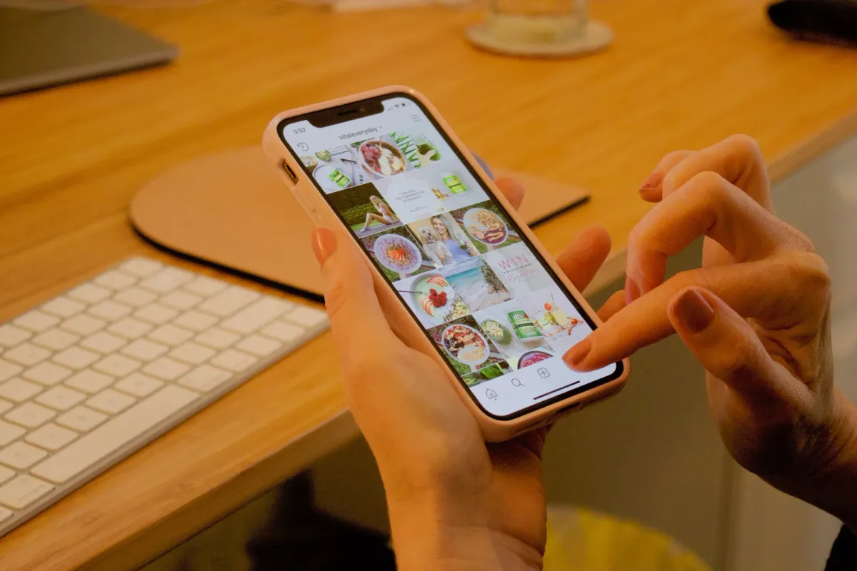 ¿Como elimino fotos o videos que he publicado en instagram?