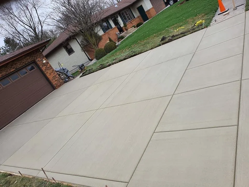Delaware County Concrete builds and installs Driveway