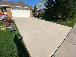 Delaware County Concrete builds and installs Driveway