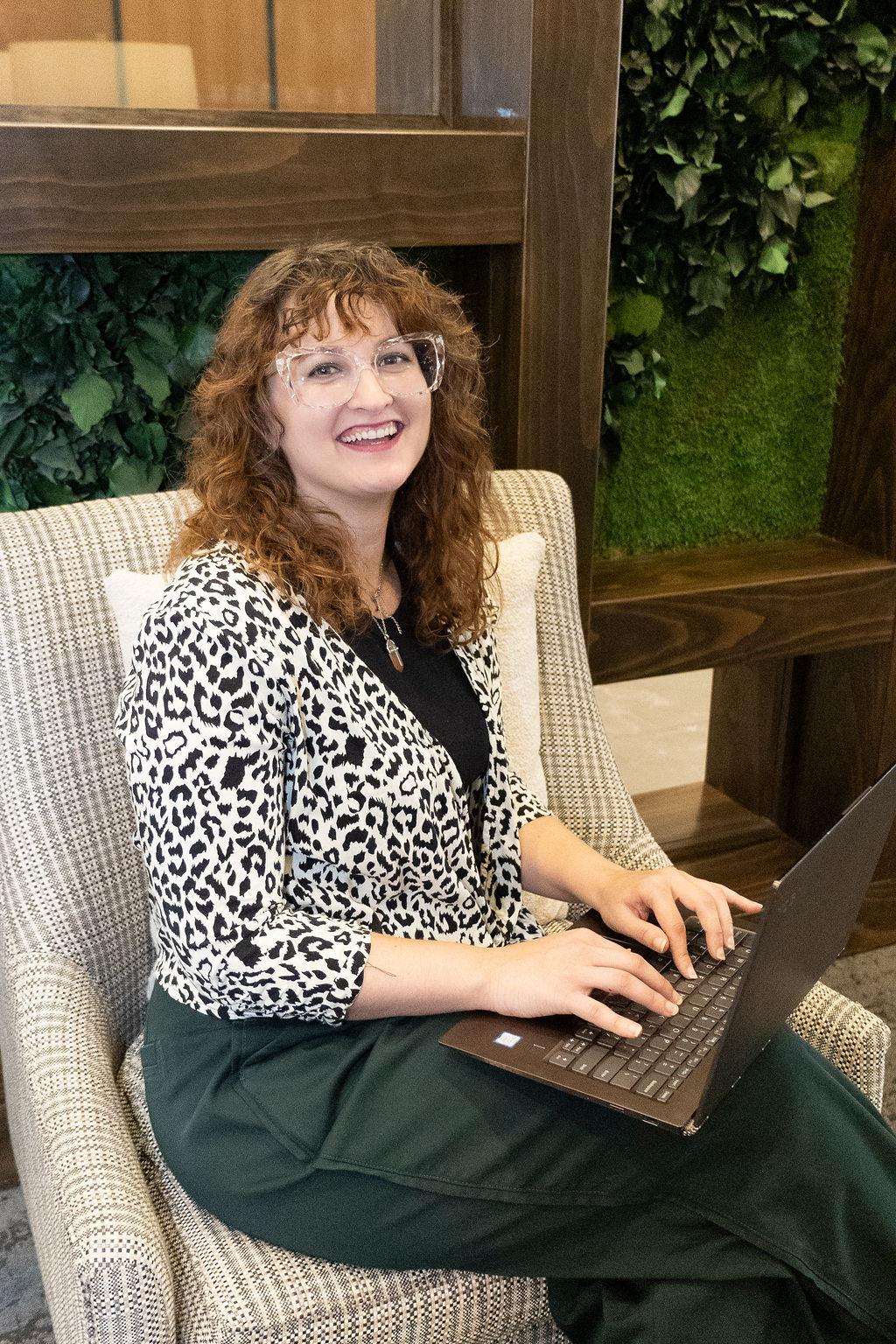 Alyssa Sharp, Business and Life Coach