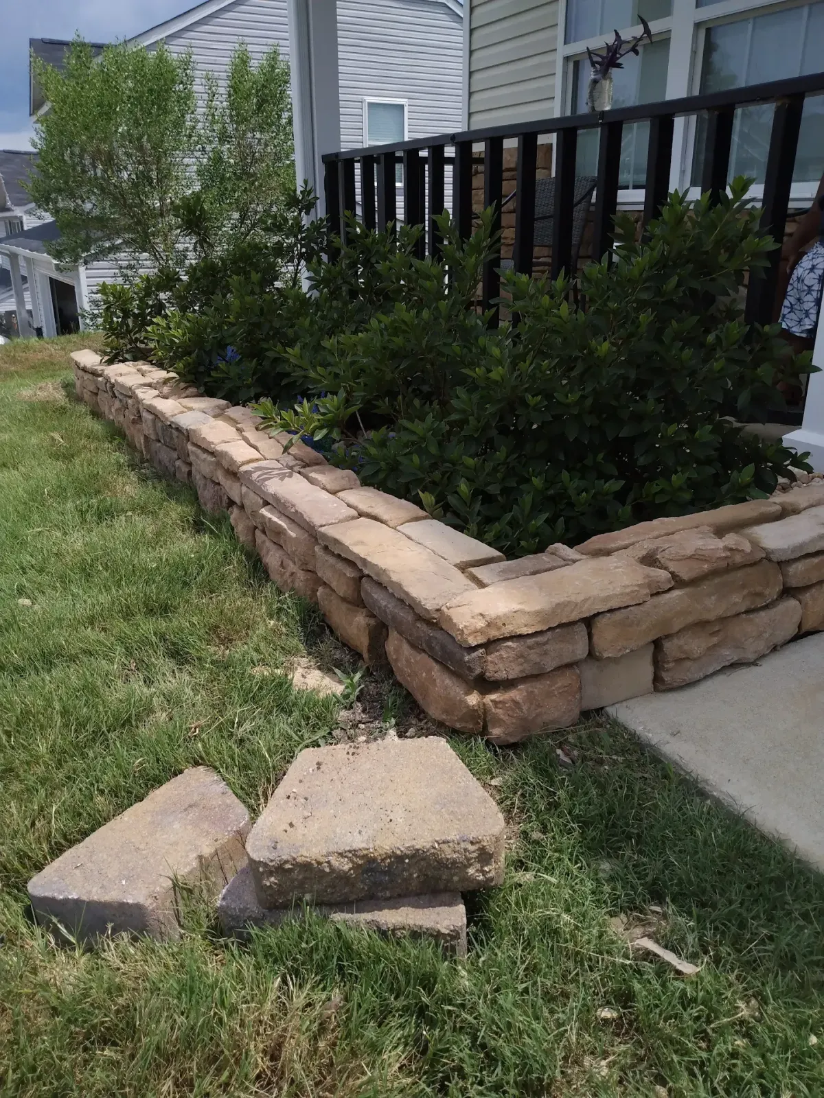 Pompano Beach Concrete constructs new driveways.