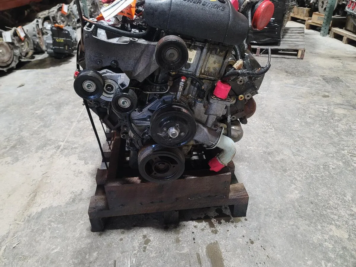 2001 Powerstroke 7.3L engine