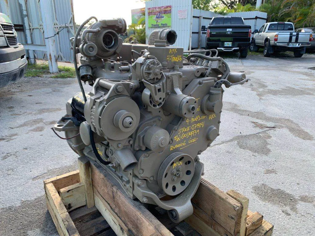 1997 Cummins 3.9L engine