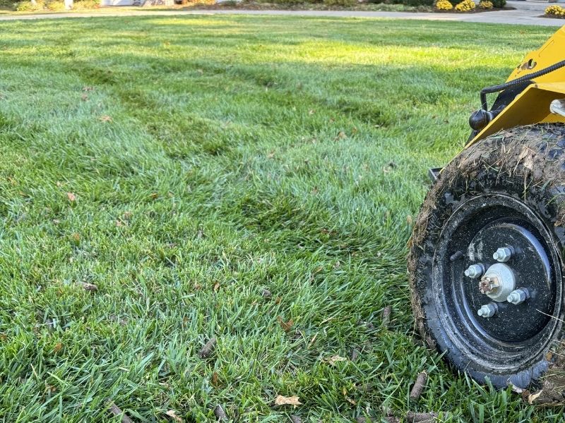Mulch installation in frankfort, ky by precision lawn care