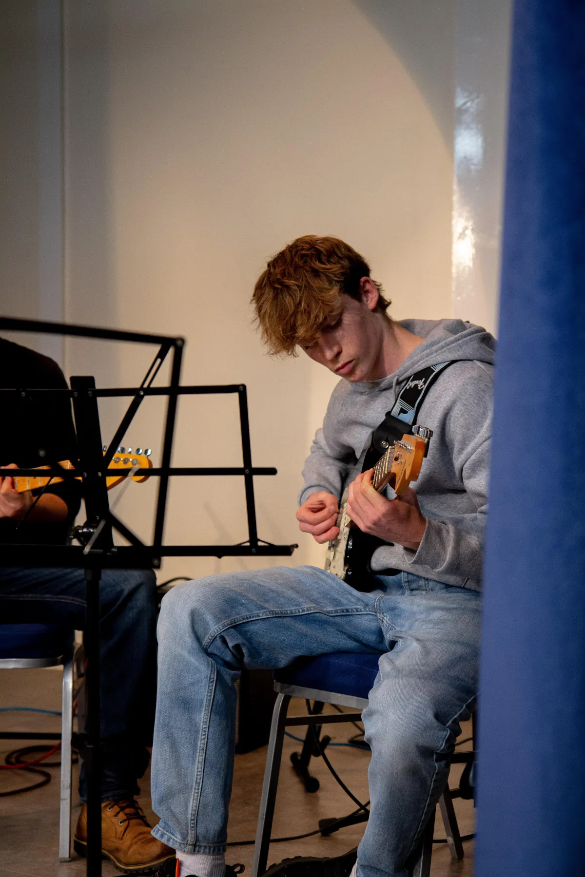 Rock Guitar Lessons For Intermediate Guitarists