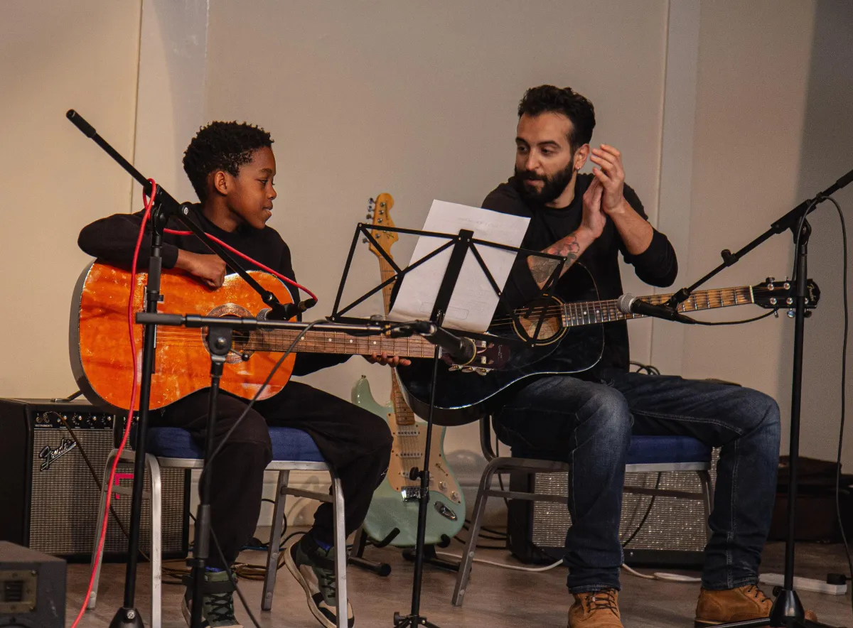 acoustic guitar lessons