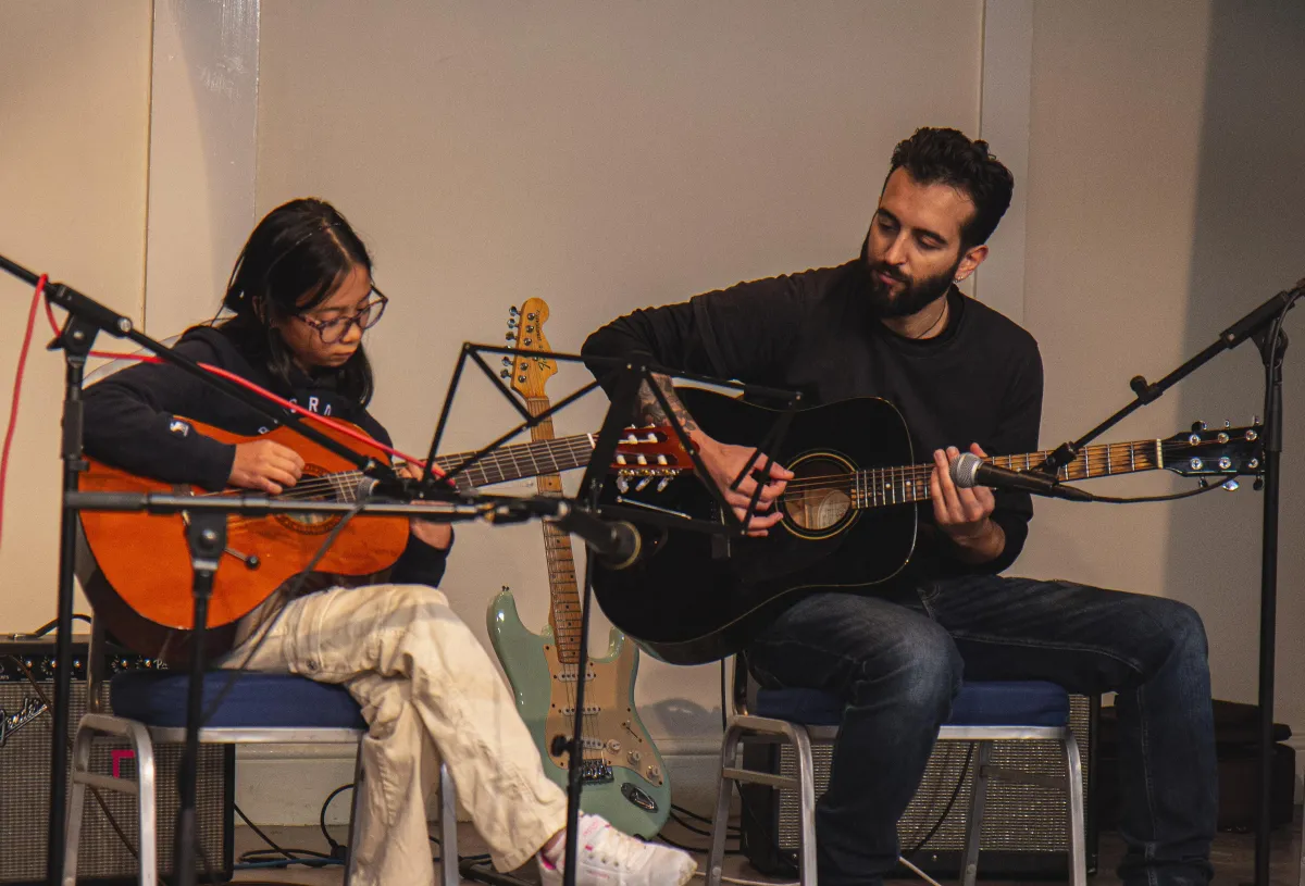 Rock Guitar Lessons For Intermediate Guitarists