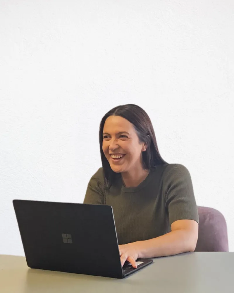 Chloe Winterburn, founder of Help Admin, offering strategic support to simplify backend operations for growing service-based businesses