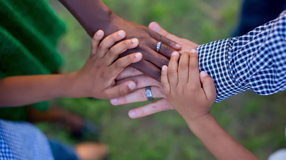 selective focus photography of lens