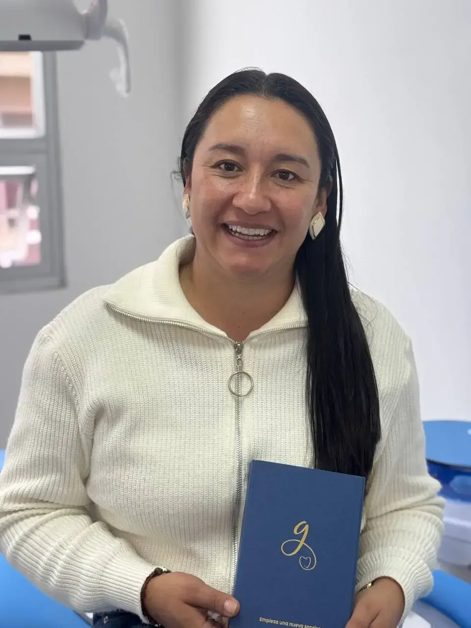 Paciente de Ortodoncia Invisible en Ortodoncia Neiva Dental Group