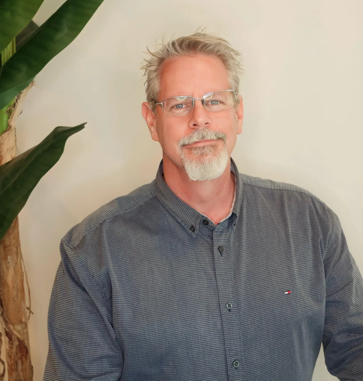 Erik Henry of TBCS an online Bible College in Tampa, FL