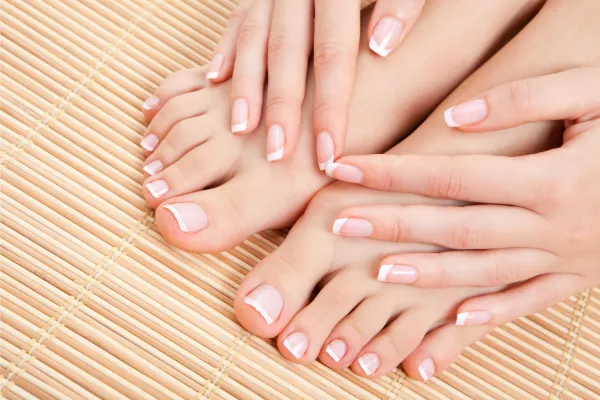 PEDICURE SERVICES